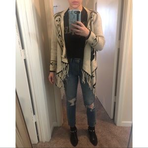 NWOT Geometric Print Blanket Sweater